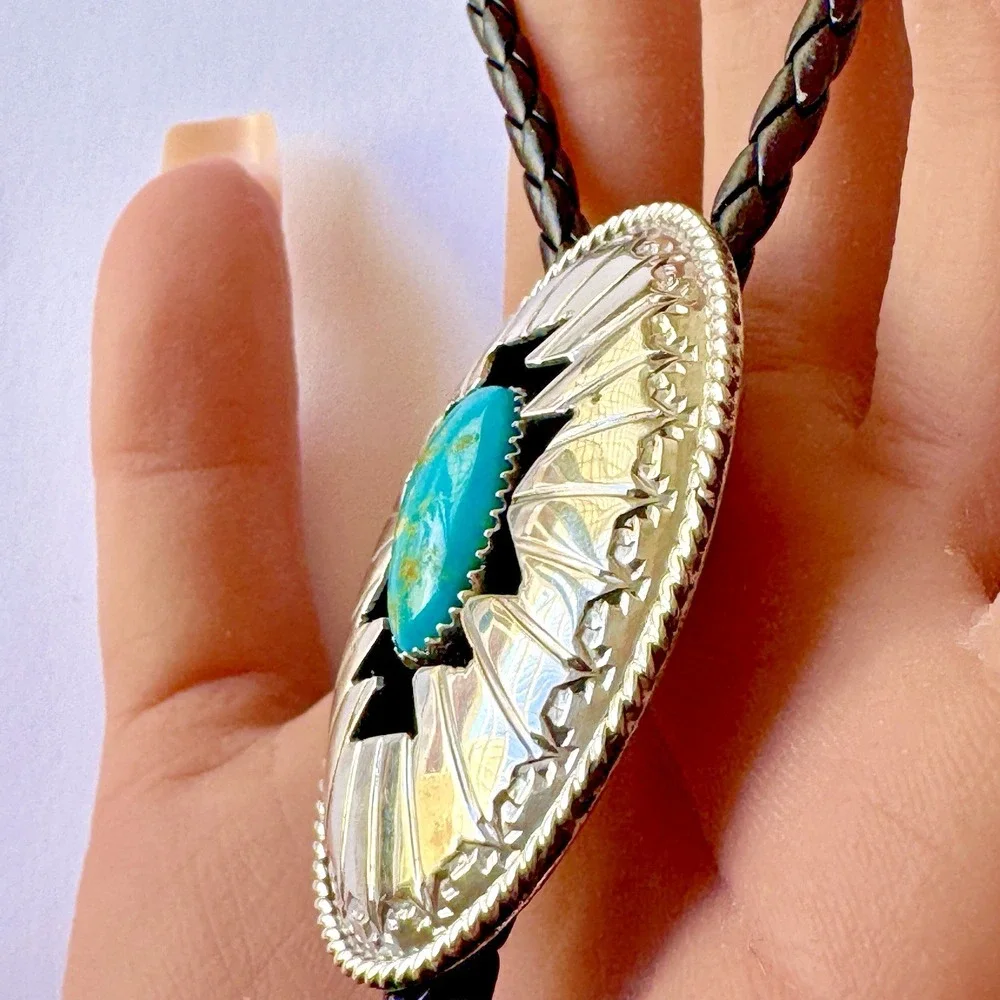 Navajo Turquoise Bolo Tie Rug Shadow Box Signed Wilbert Muskett‎ Sr Sterling